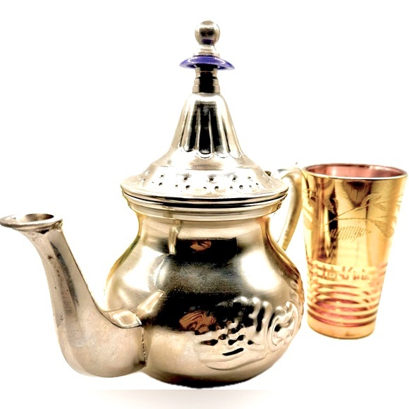 Fatima 22A Sm Silver tone Tea Pot/Collectible, Vintage-Good Preowned Condition - Picture 1 of 6